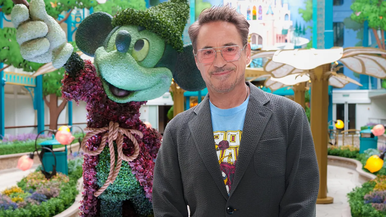 对判罚有异,阿什利扬效,仿穆帅风格,亚博体育,亚博体育官网,亚博体育app,亚博体育下载